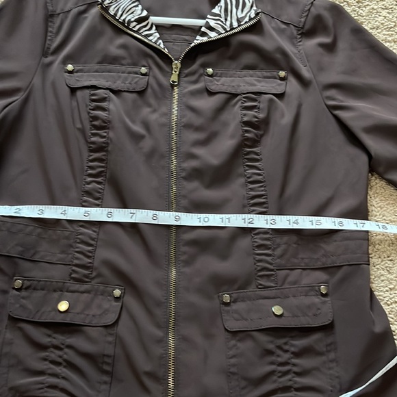 $8SALE Chicos Zenergy 0 Brown White Zebra Jacket Ret$79 Snap Up Sleeve - Picture 11 of 13